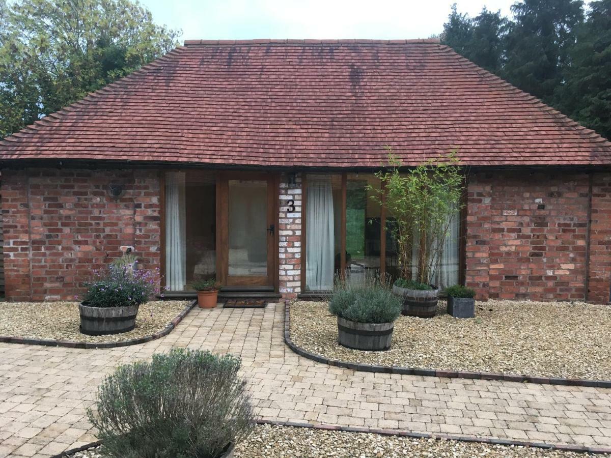 Hidden Cottages Two Lovely 1 Bed Cottages In Peaceful Surroundings, 1 With Log Burner Henley-in-Arden Εξωτερικό φωτογραφία